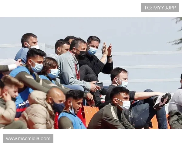 阿斯拉尼告别国米:蓝黑梦想成真将永远支持球队 阿斯拉尼告别国米:蓝黑梦想成真将永远支持球队