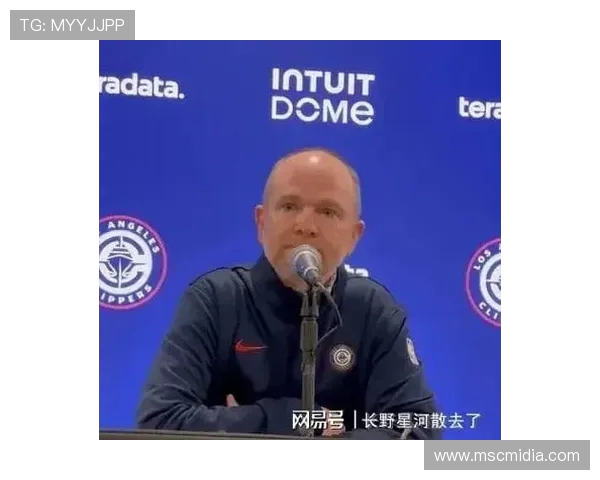 弗兰克直言球队需耐心进攻端提升完善方能迎来更好突破 弗兰克直言球队需耐心进攻端提升完善方能迎来更好突破