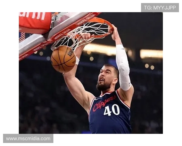 原创快船2将太副作用了!祖巴茨没防守与篮板,邓恩没投篮,全是漏洞 原创快船2将太副作用了!祖巴茨没防守与篮板,邓恩没投篮,全是漏洞